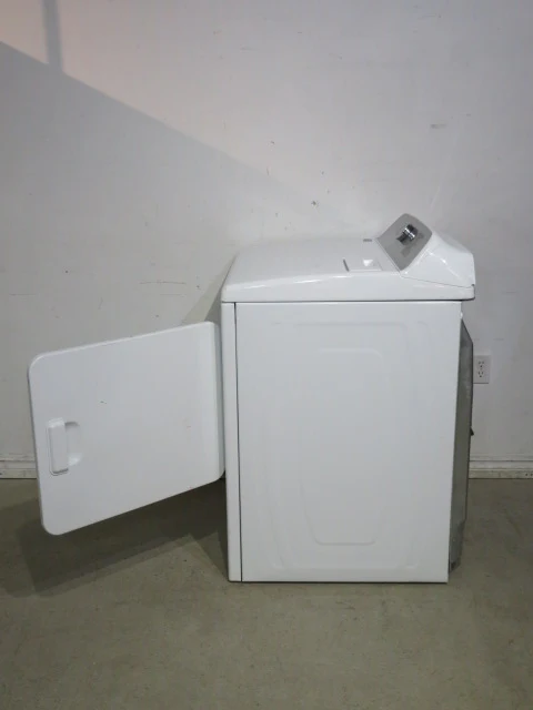 White Maytag Electric Dryer - Image 4